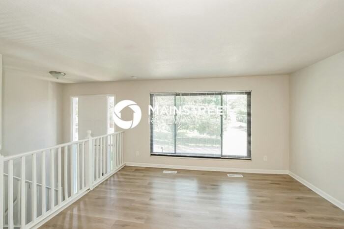 6139 Cougar Dr - Photo 6 of 17