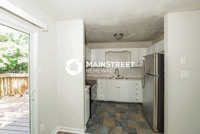 6139 Cougar Dr - Photo 7 of 17