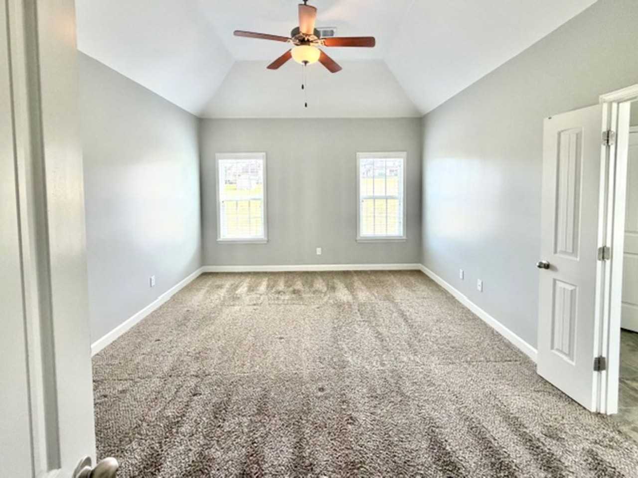 4049 Shinault Cv - Photo 6 of 11