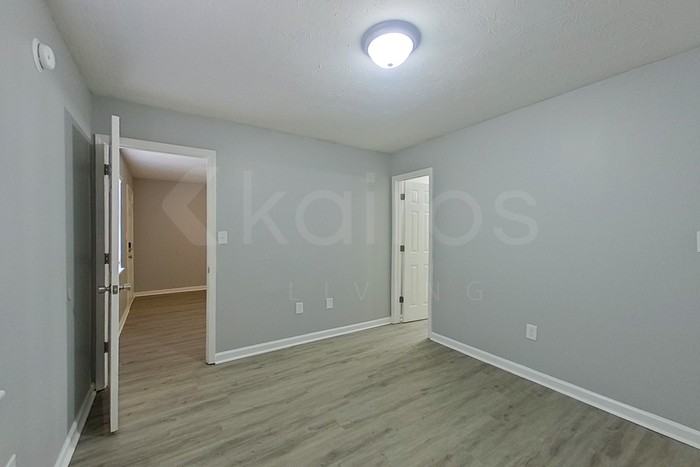 235 Big Oak Cir - Photo 5 of 19