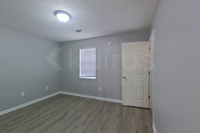 235 Big Oak Cir - Photo 6 of 19