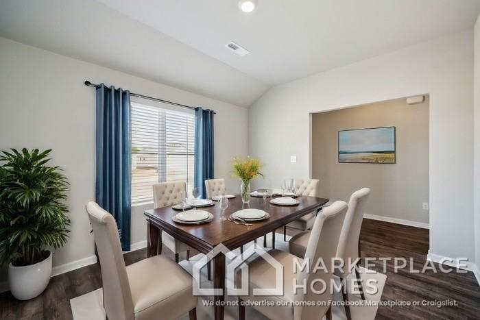 4022 Ryan Dr Sw - Photo 6 of 32