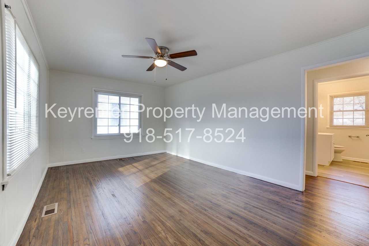 3743 W 42nd Pl - Photo 4 of 23