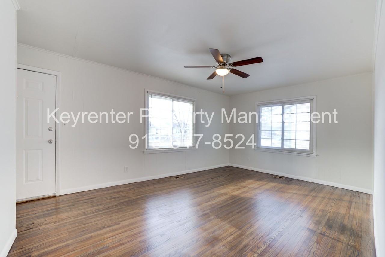 3743 W 42nd Pl - Photo 6 of 23