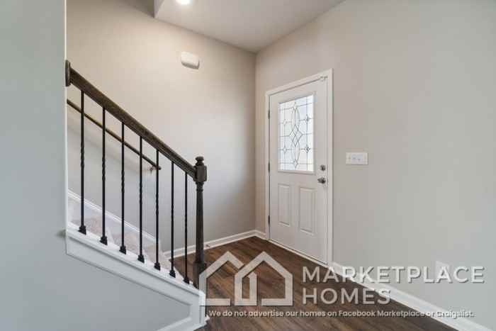 9936 Brawley Ln - Photo 4 of 36