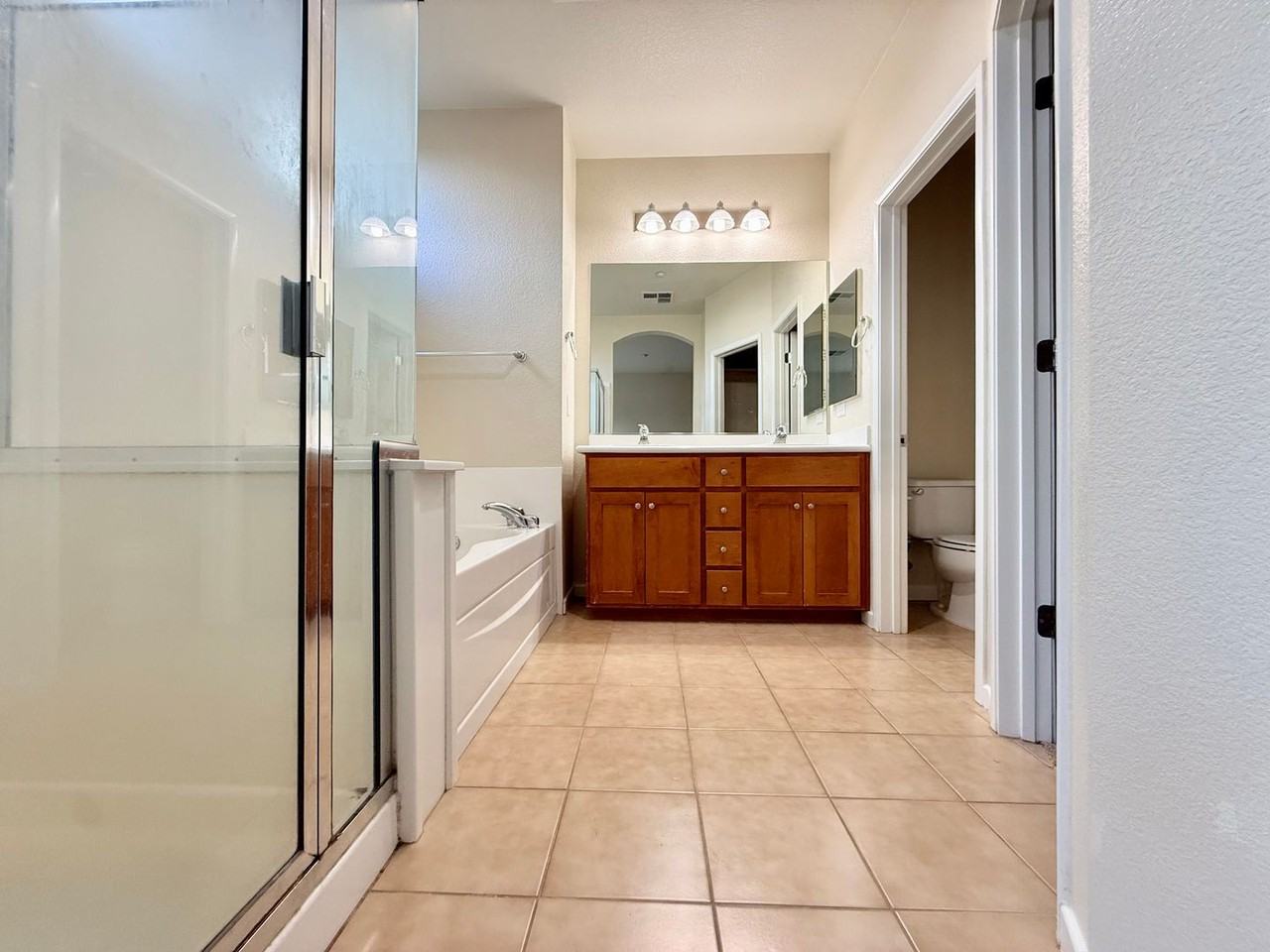 569 Montego Ter - Photo 7 of 12