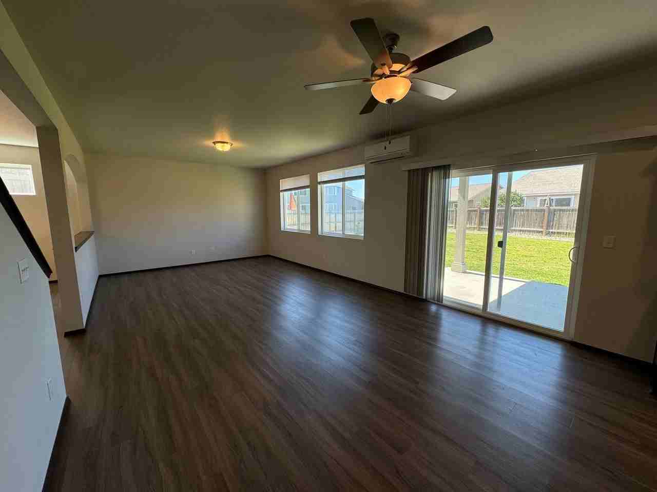 2108 W Sunnyview Ln - Photo 3 of 32