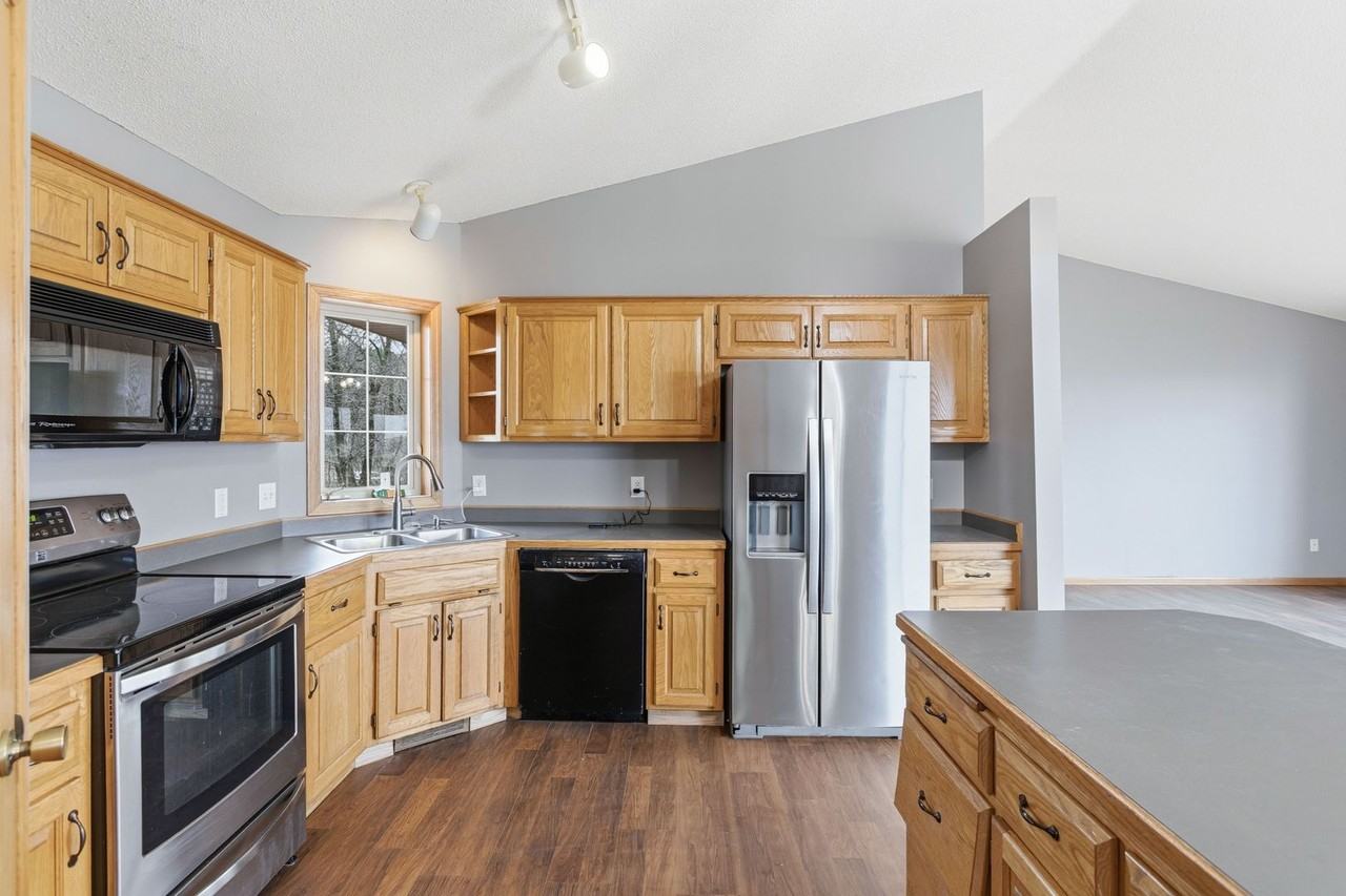 1778 Klondike Dr Ne - Photo 7 of 21