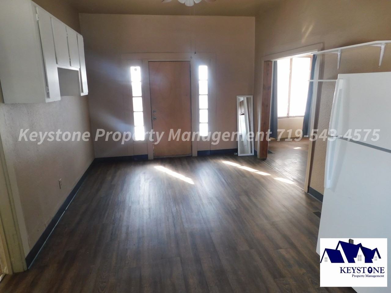 906 N Glendale Ave - Photo 6 of 19