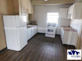 featured image of 906 N Glendale Ave
