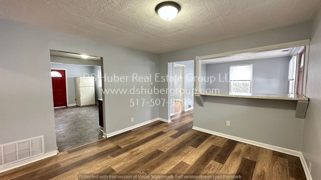 2711 Dunlap St - Photo 4 of 19