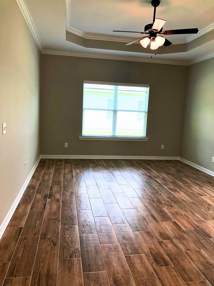 103 Marshall Ct - Photo 3 of 15