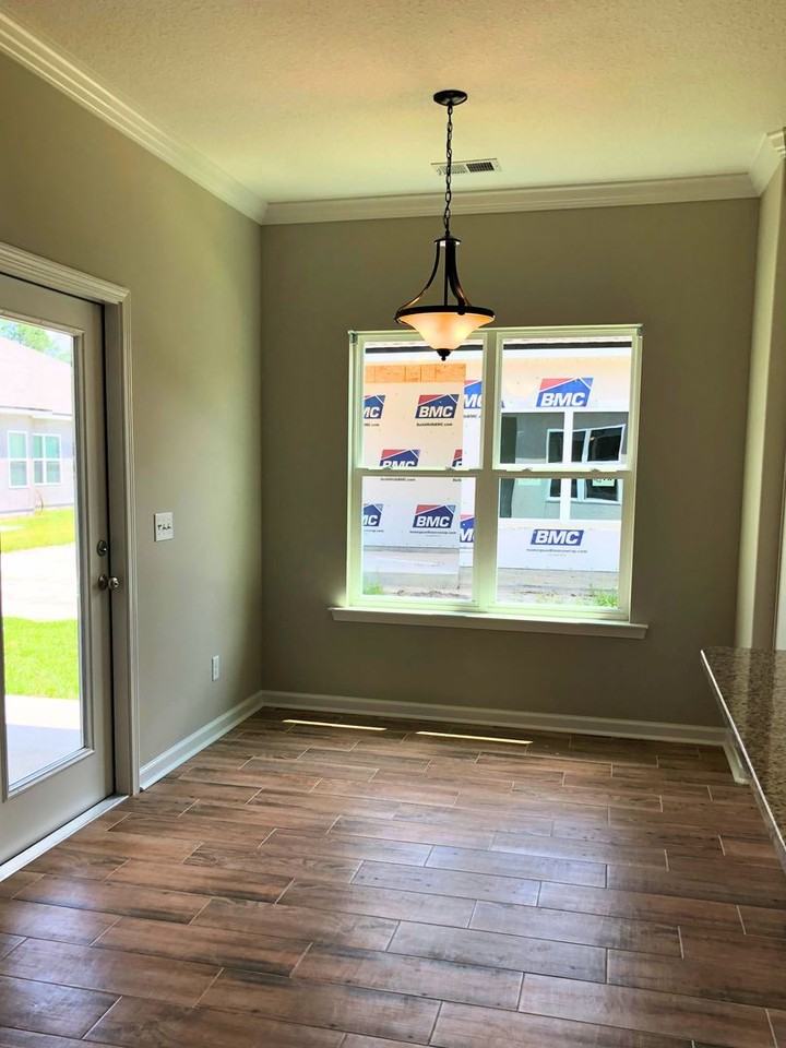 103 Marshall Ct - Photo 7 of 15