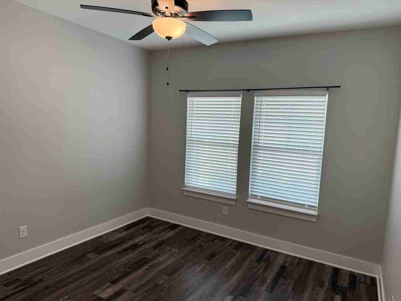 502 Sonoma Ct - Photo 7 of 23