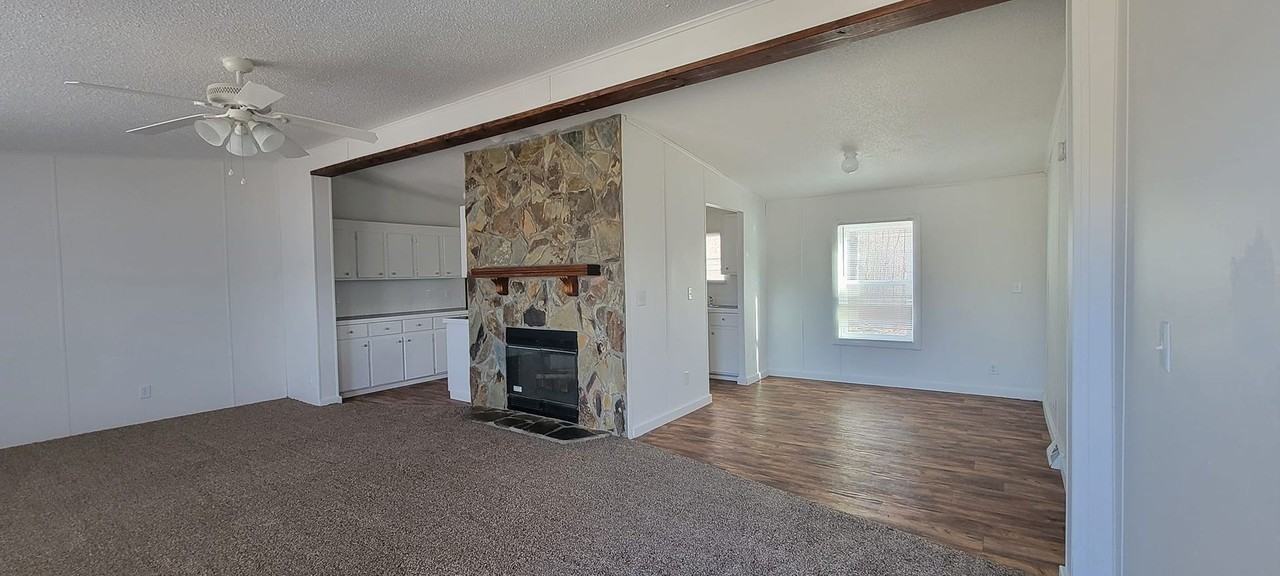 2774 Culberson Ln Trlr 17 - Photo 3 of 19