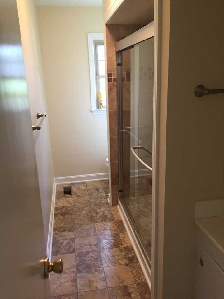 1301 Brookwood Dr - Photo 5 of 12