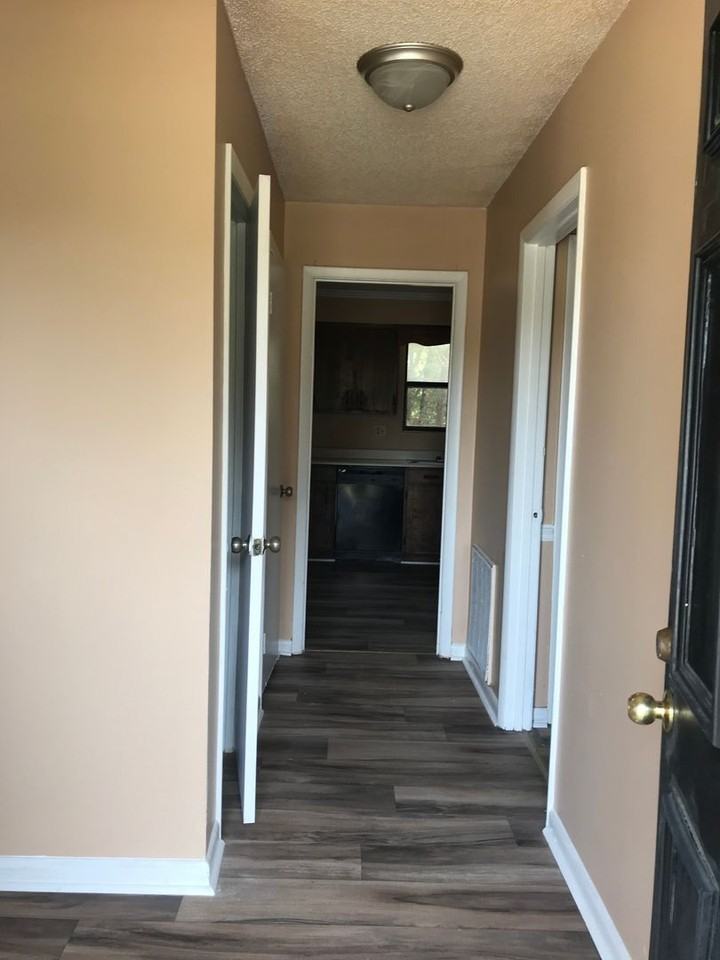 1235 Ponderosa Dr - Photo 3 of 12