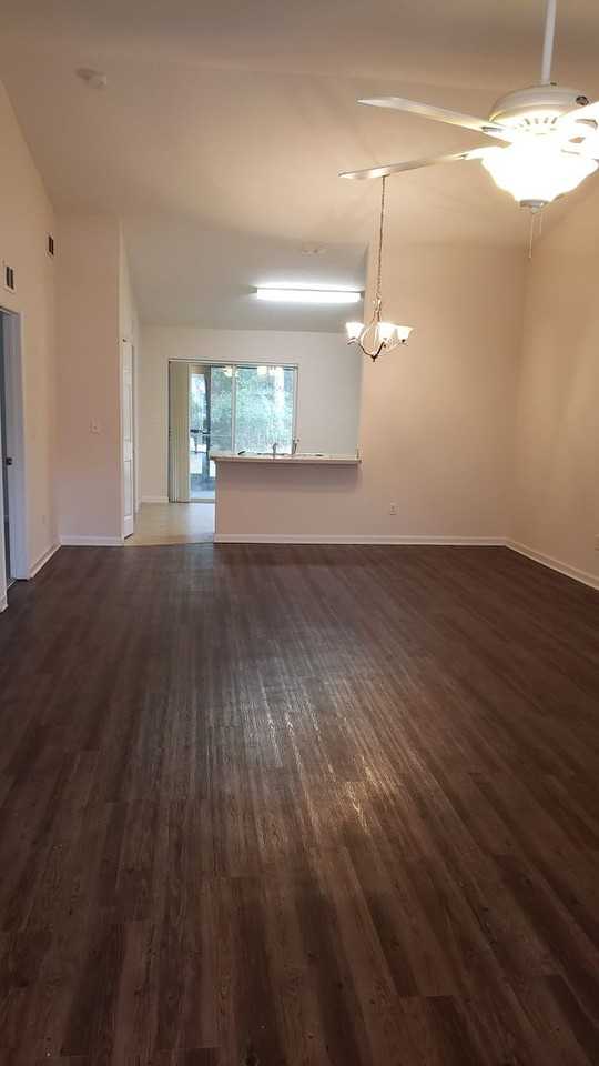 10A Buttonworth Dr - Photo 2 of 9