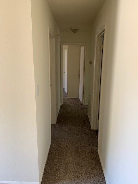 1990 Knight Ln - Photo 6 of 10