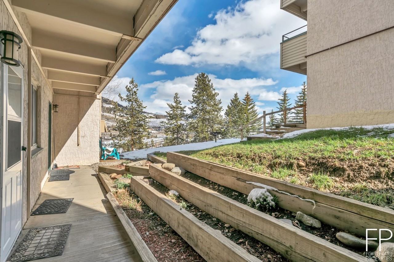 370 E La Bonte St #102A - Photo 7 of 17