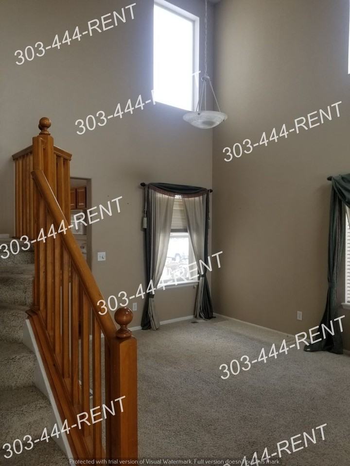 12245 Locust St - Photo 6 of 15