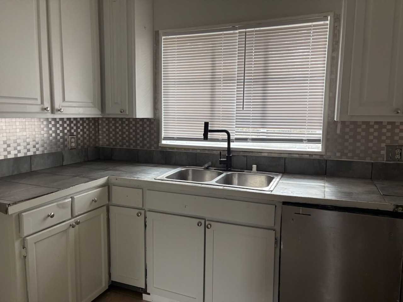 119 S Canton Club Cir - Photo 5 of 13