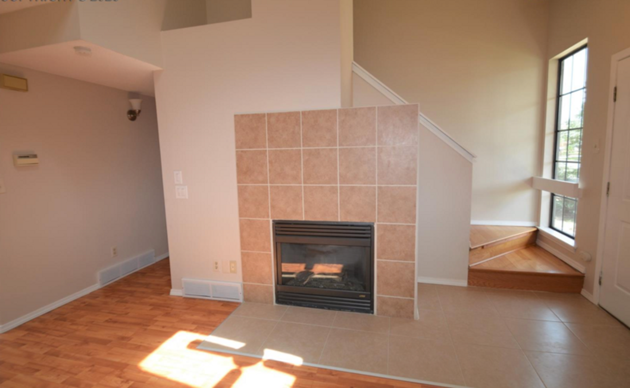 8250 Candon Dr - Photo 5 of 24