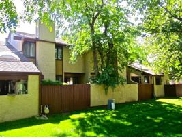 featured image of 2643 Grapewood Ln