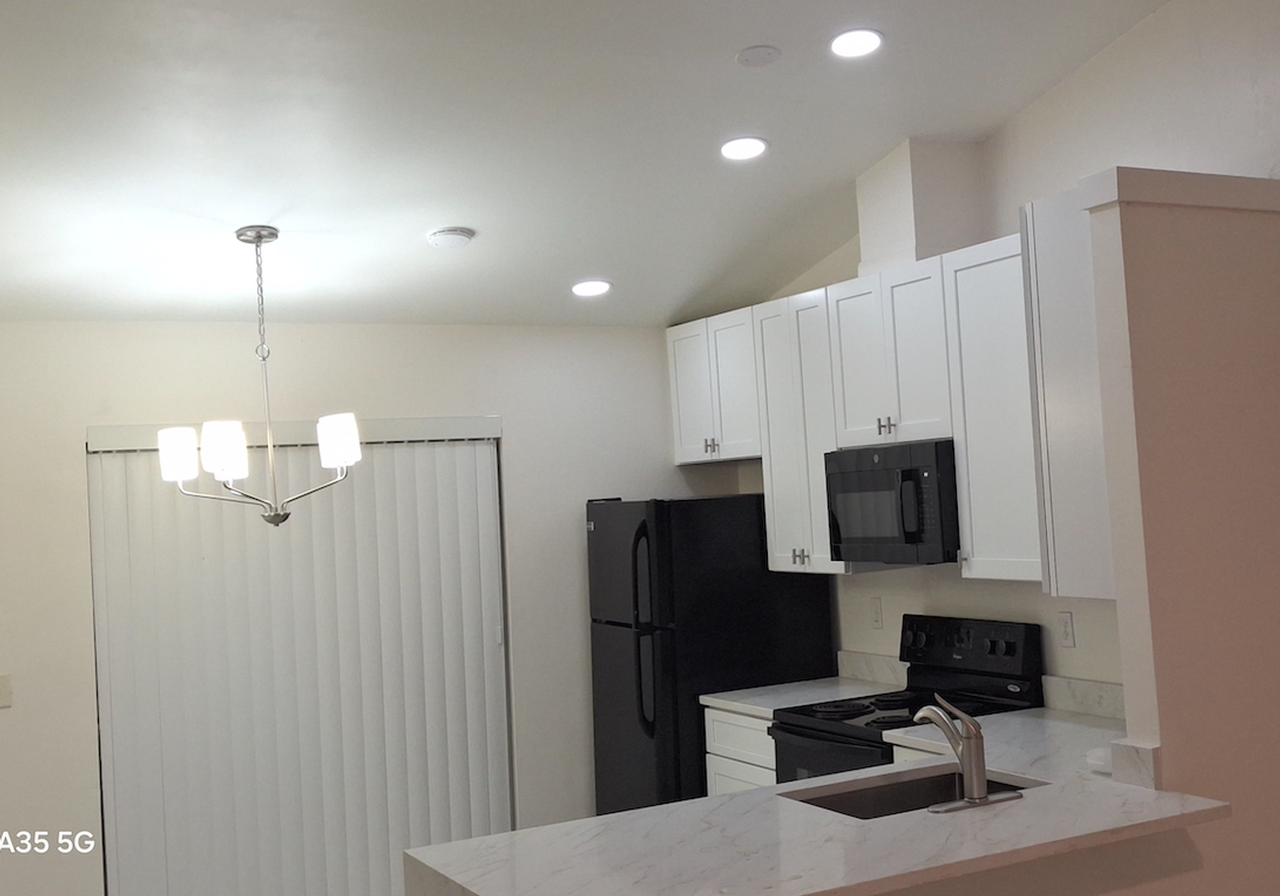 12240 Eastcove Dr - Photo 2 of 21