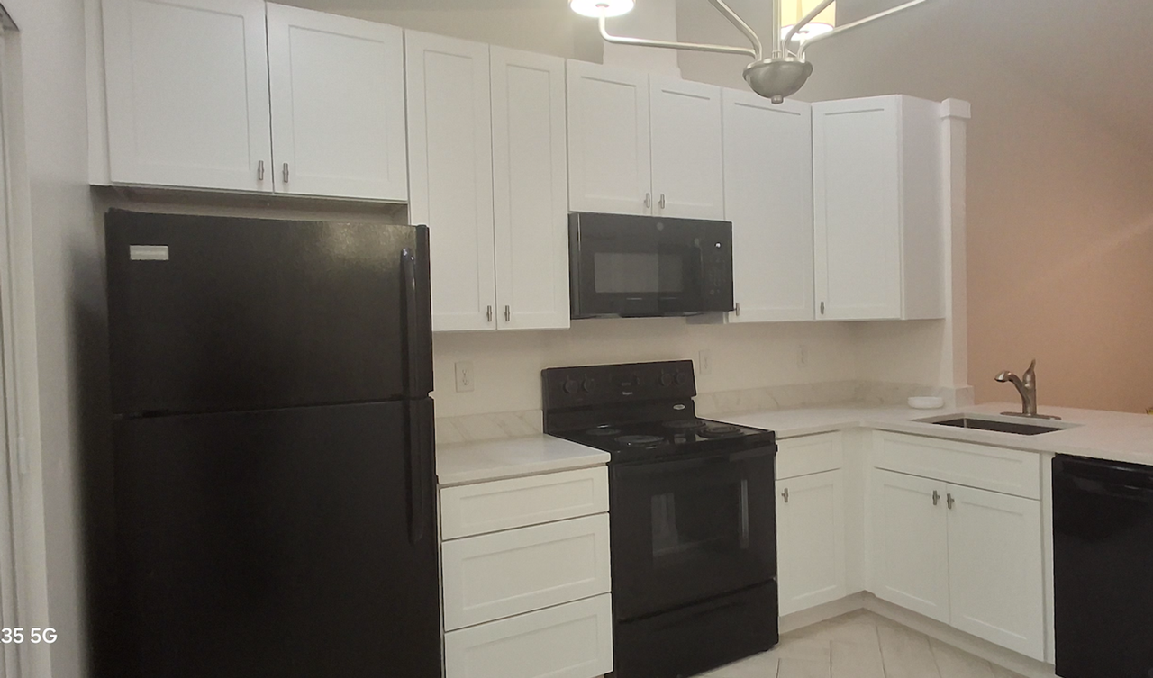 12240 Eastcove Dr - Photo 3 of 21