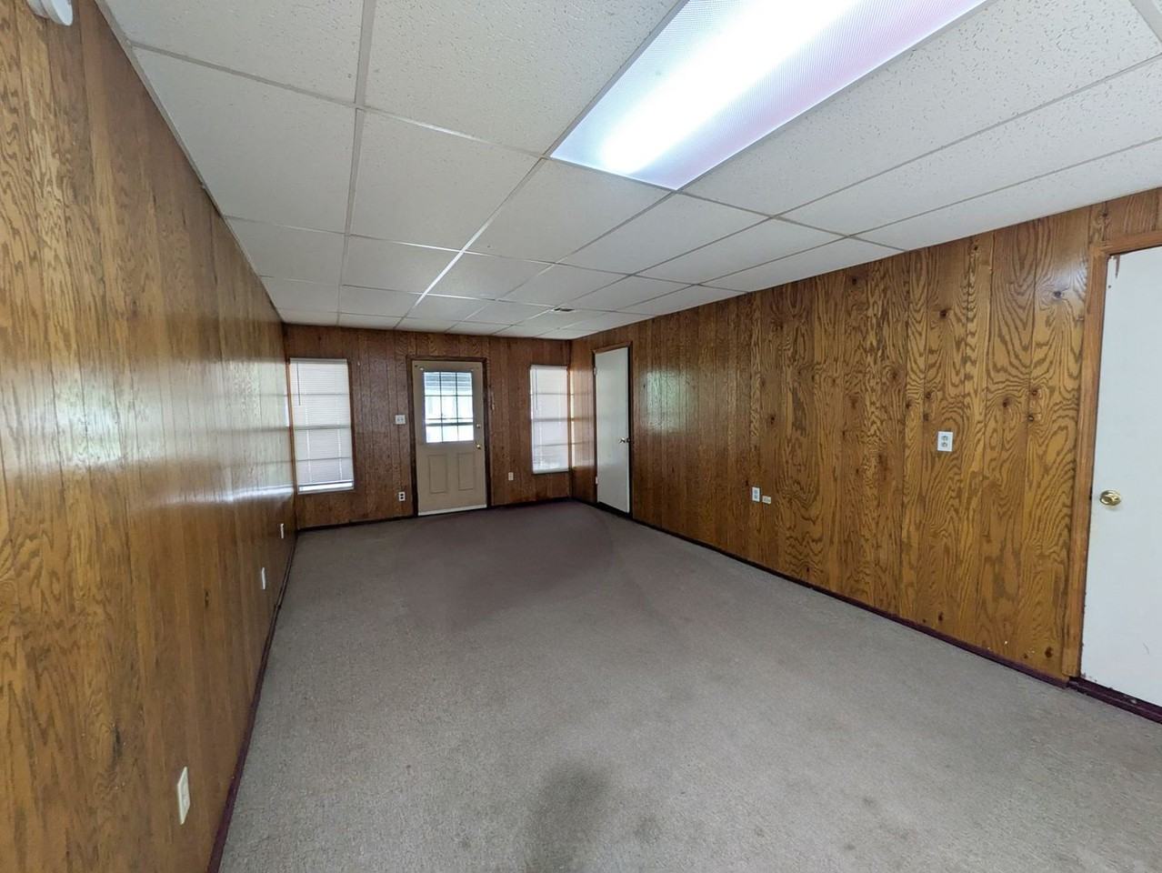 306 Bridal Wreath Ave - Photo 7 of 17