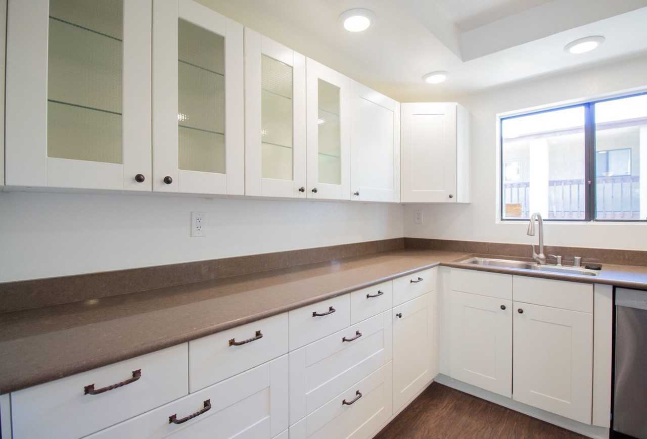 2001 E 21st St - Photo 2 of 15