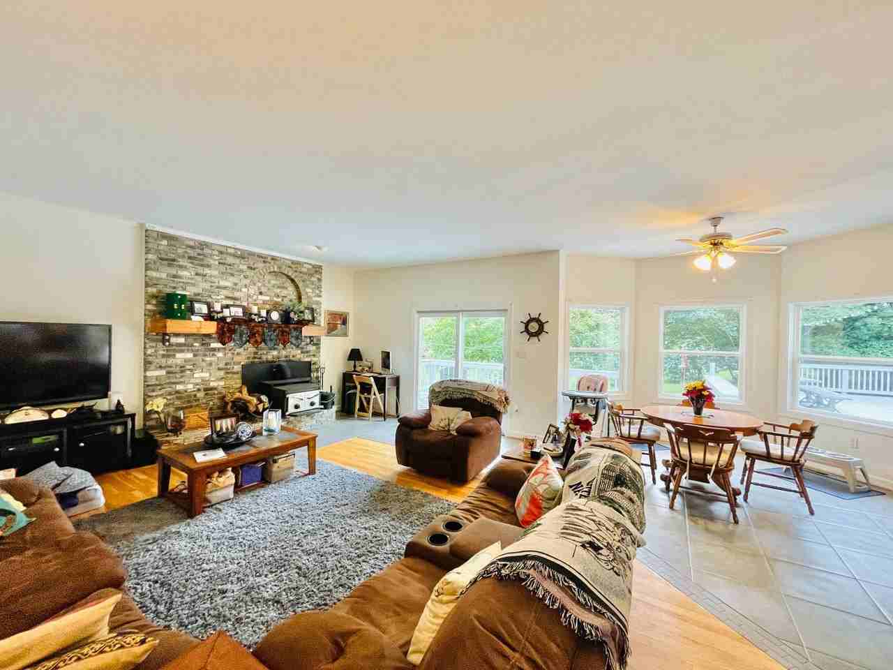 1474 Freeman Dr - Photo 5 of 50