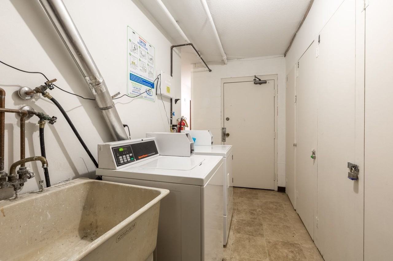 3439 Garfield Ave S - Photo 3 of 3