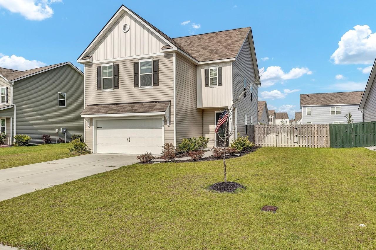 278 Hogan Dr - Photo 2 of 41