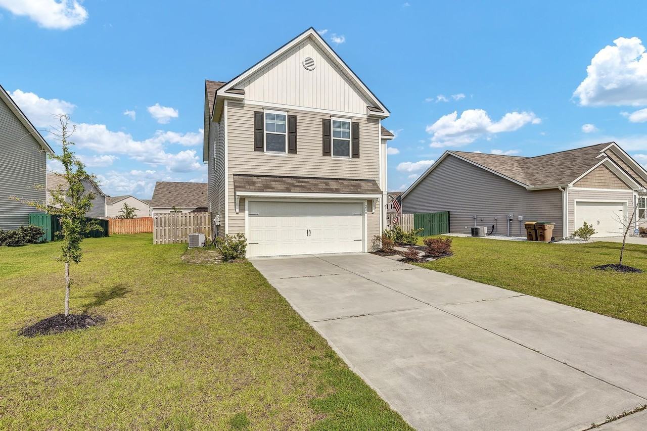 278 Hogan Dr - Photo 3 of 41