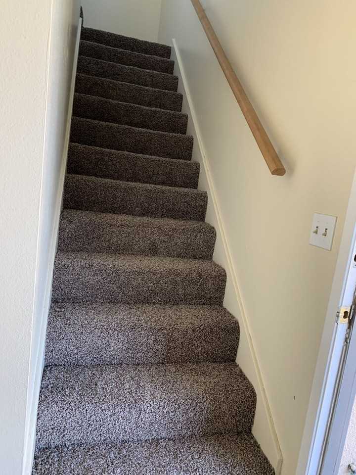 6655 Sunset Rd #G - Photo 2 of 10