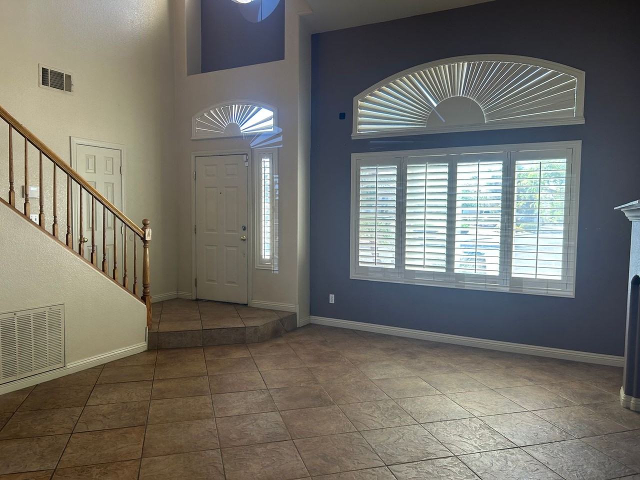 2624 Ridgewater Cir - Photo 6 of 31