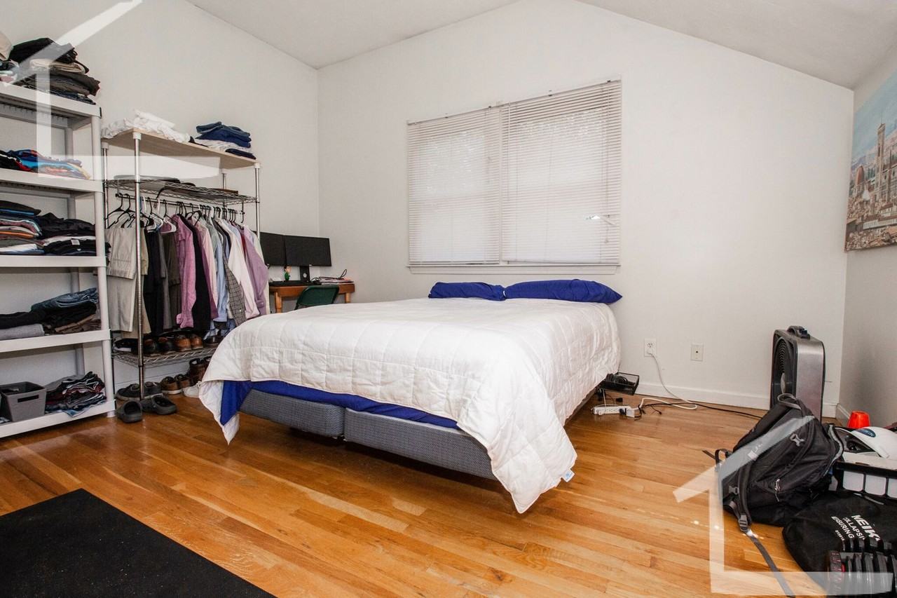 258D Allston St - Photo 3 of 19