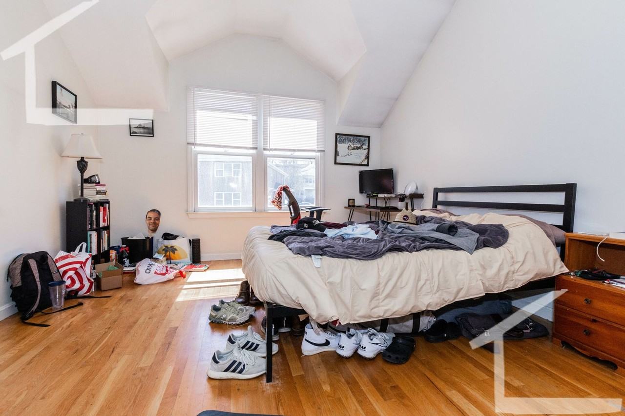 258D Allston St - Photo 4 of 19