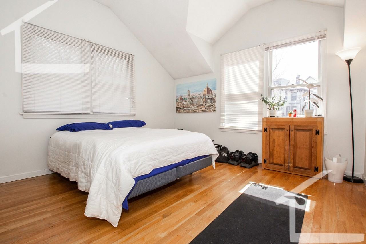 258D Allston St - Photo 5 of 19