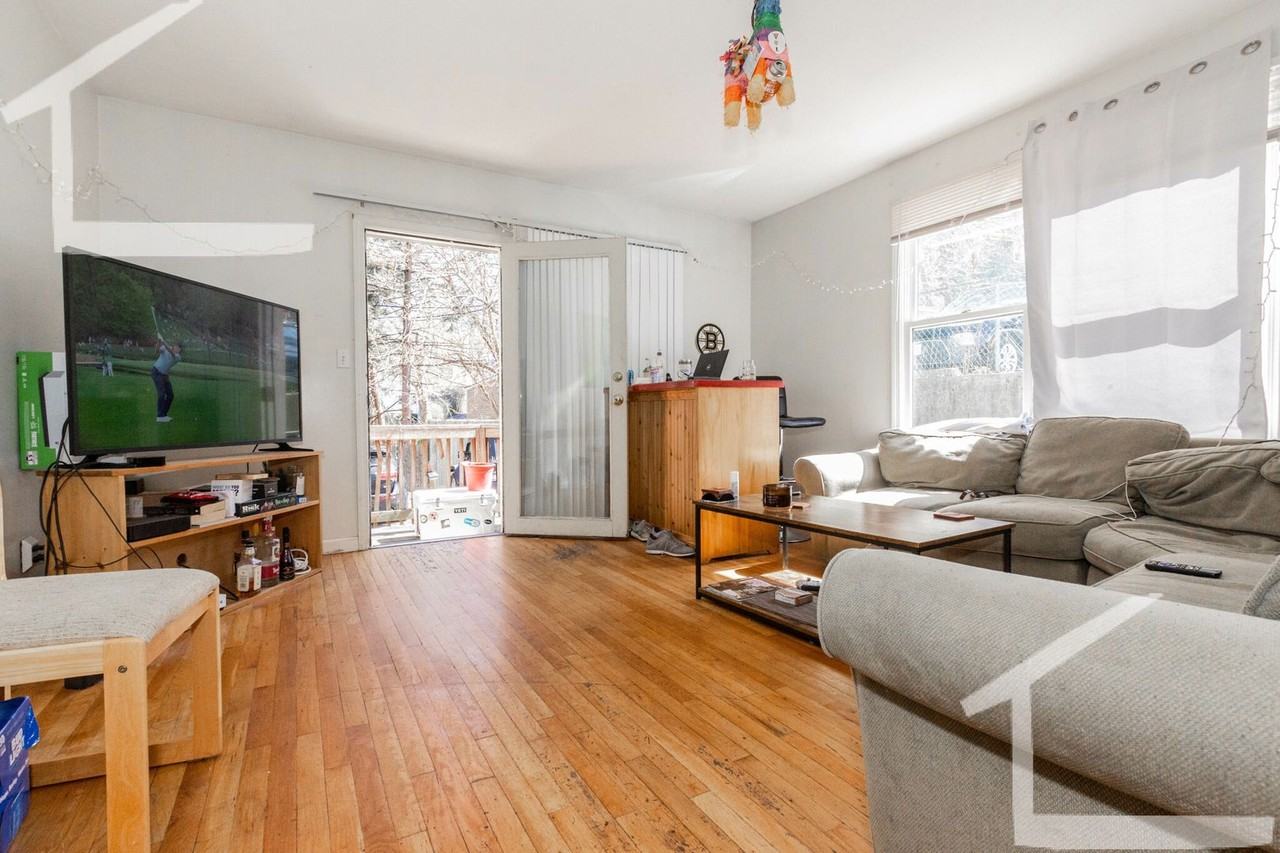 258D Allston St - Photo 6 of 19