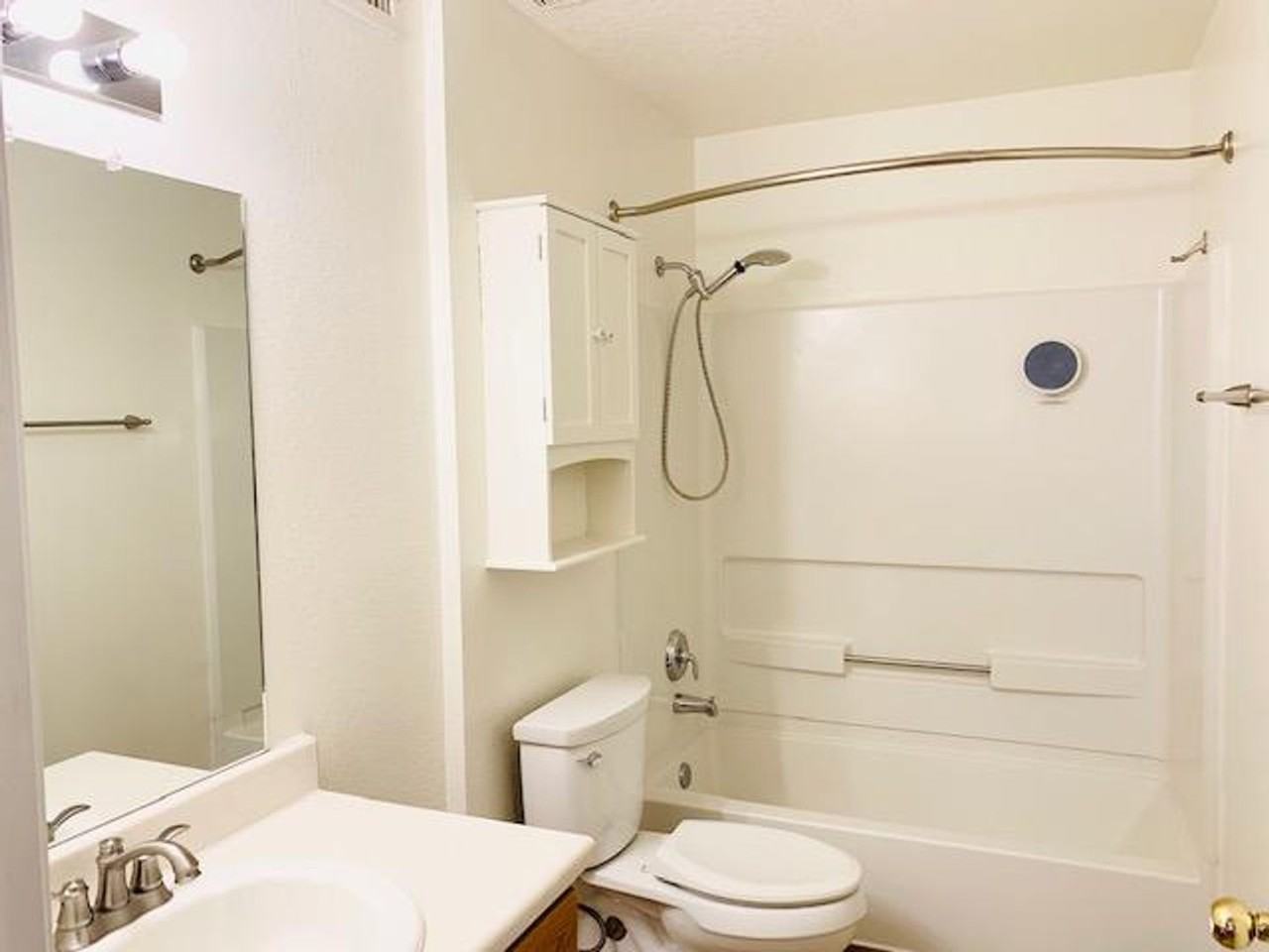 328 Via Vista St Se - Photo 6 of 8