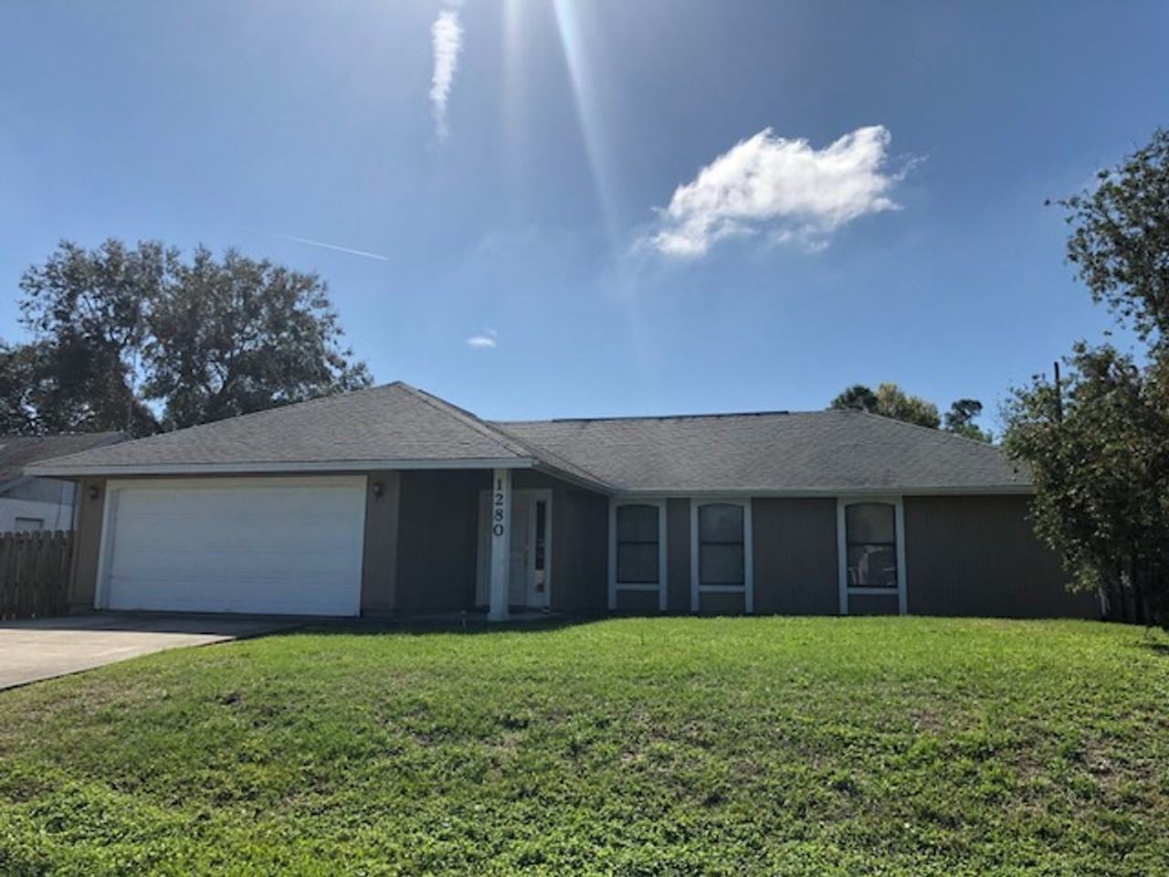 1280 Sw Jacqueline Ave - Photo 4 of 50