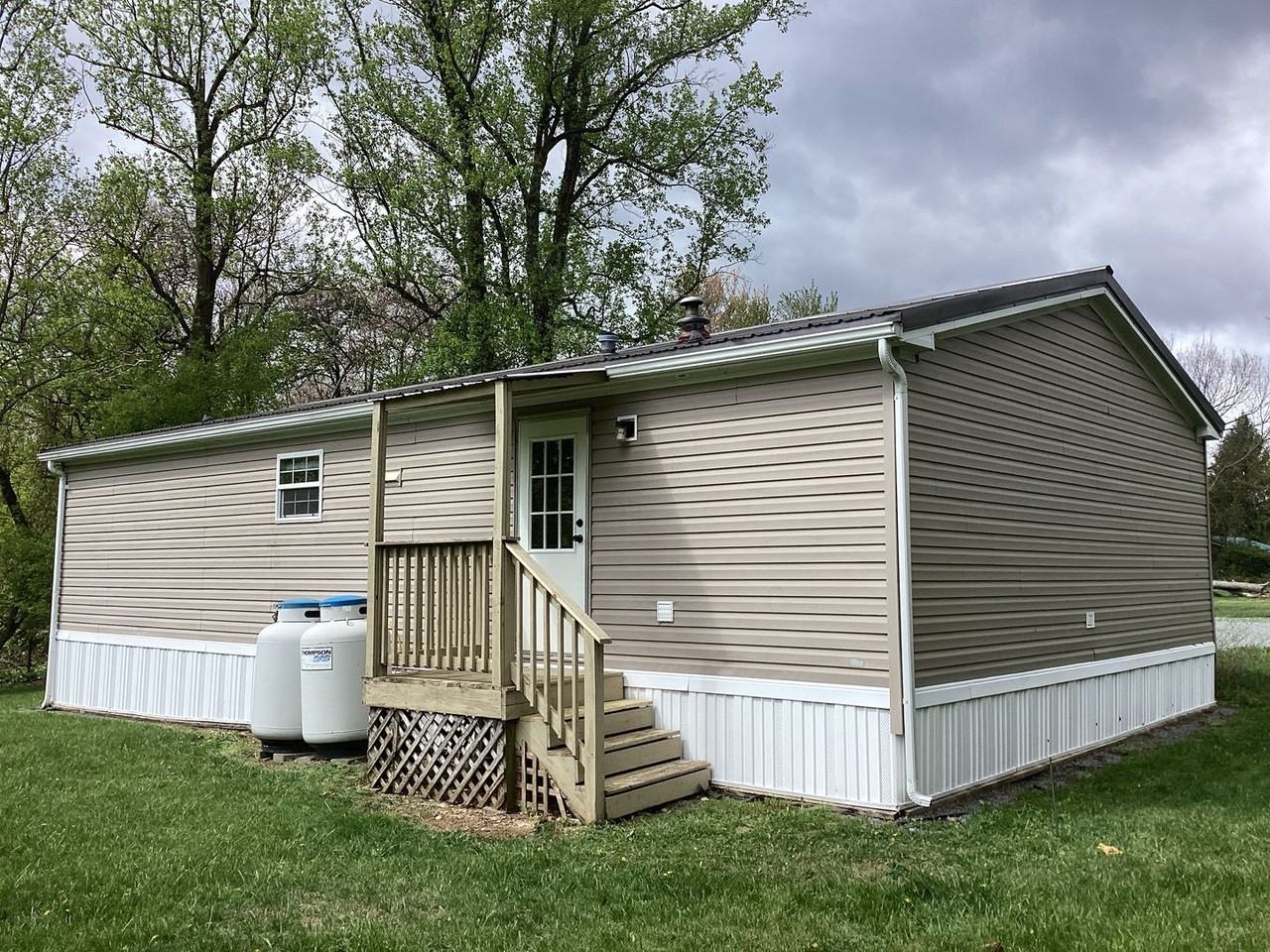 13242 Mentzer Gap Rd - Photo 3 of 33