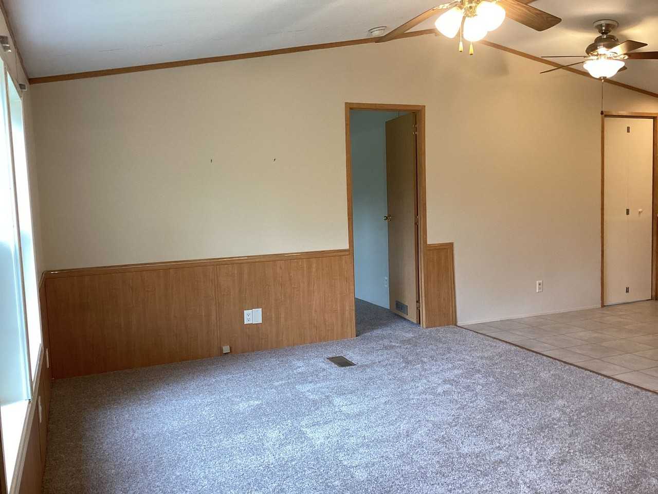 13242 Mentzer Gap Rd - Photo 4 of 33