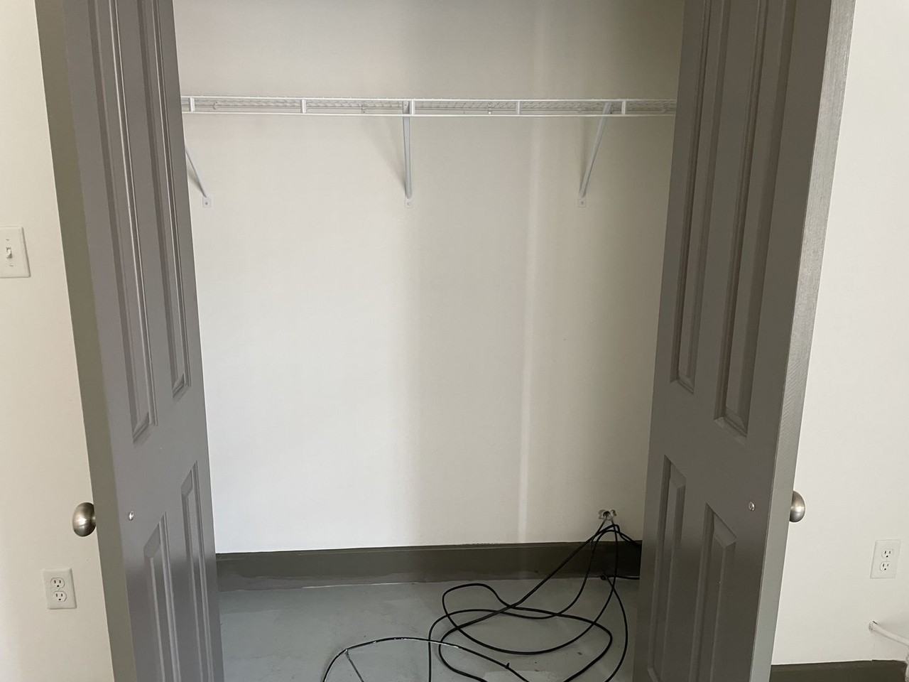 1100 Hull Street Apartments - Photo 3 of 18