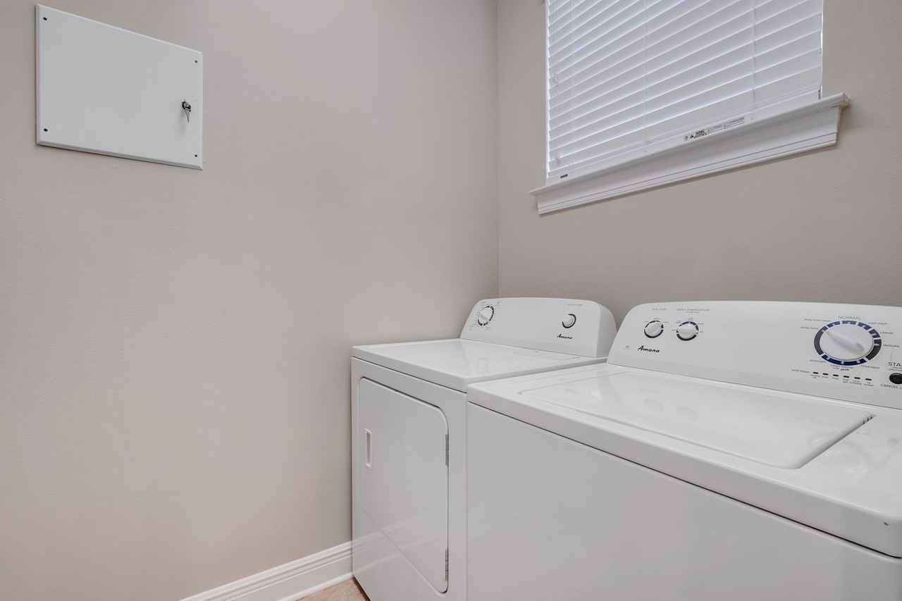 718 Truett Dr - Photo 6 of 20