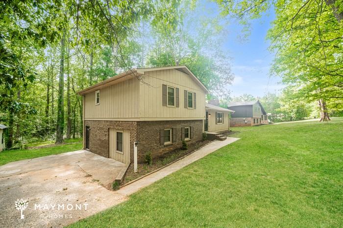 25 Hyde Cir - Photo 6 of 17