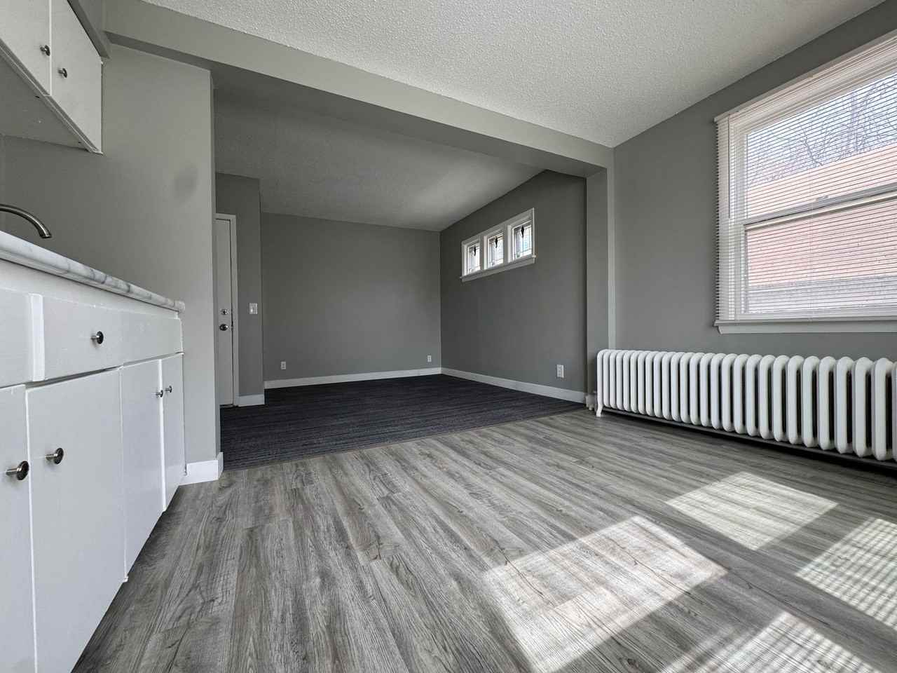 1727 Reaney Ave - Photo 7 of 7